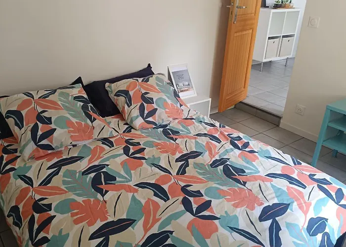 Holiday home Maison Au Coeur D'orly *